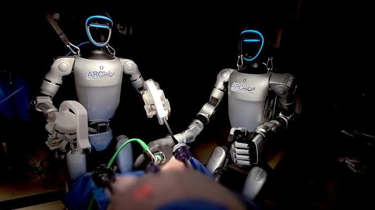 Figure 03 et Unitree G1 : les robots humanoïdes déjà au travail (et bientôt abordables)